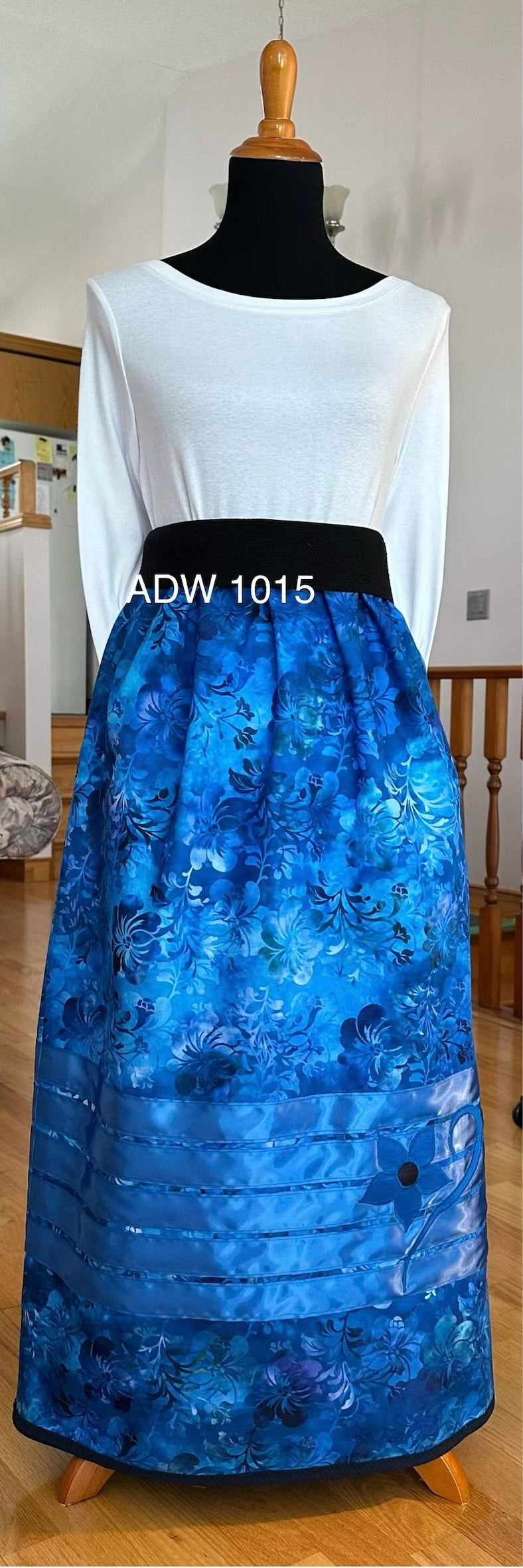 RS1015 Ribbon Skirt