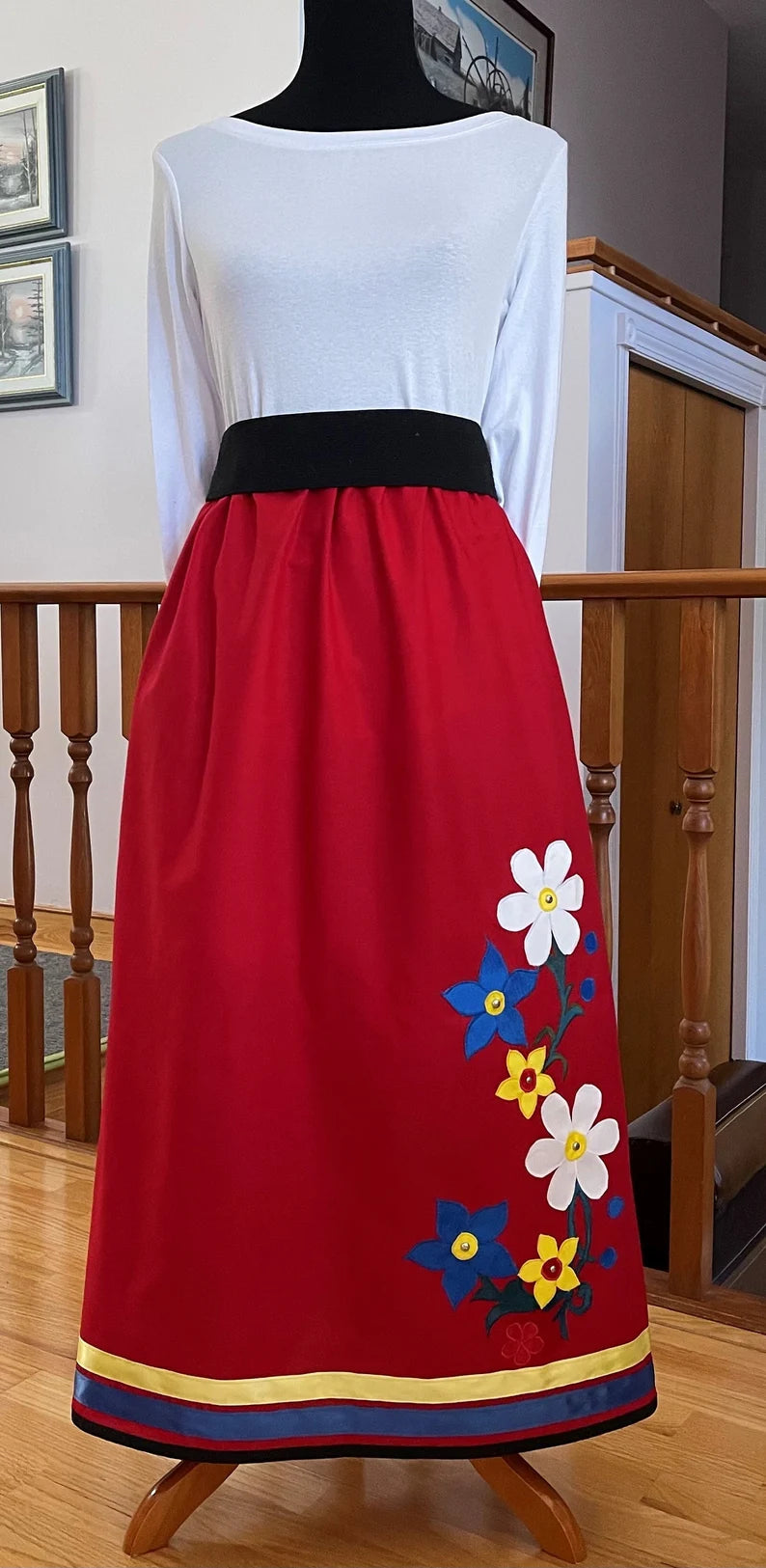 RS1869 Ribbon Skirt